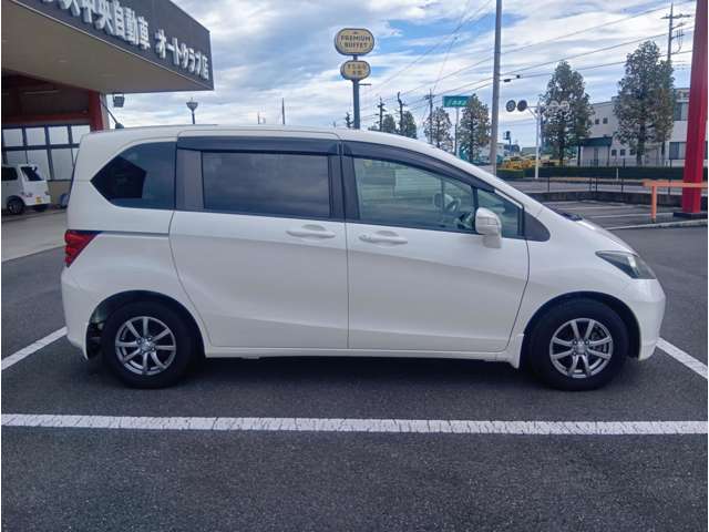 ホンダ フリード １．５ Ｇ ジャストセレクション H23年 () 99