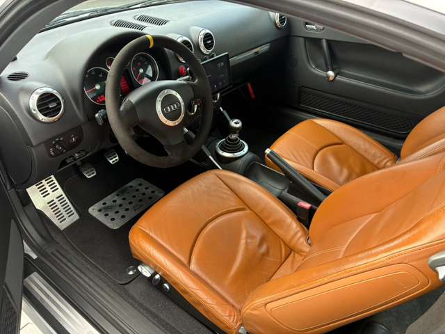 アウディ ＴＴ クーペ １．８Ｔ クワトロ ４ＷＤ H15年 (関東) 99