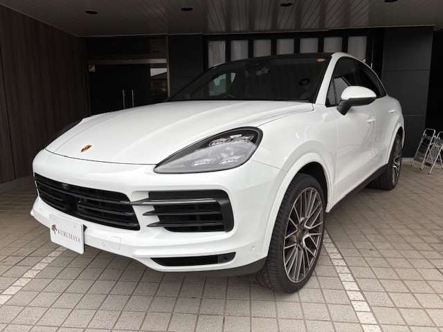 ポルシェ カイエンクーペ ３．０ ティプトロニックＳ リアセンターシート ４ＷＤ R4年 (関東) 99