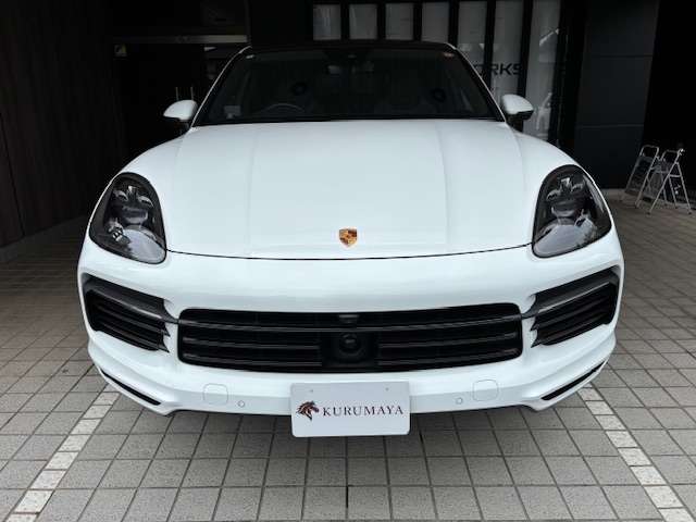 ポルシェ カイエンクーペ ３．０ ティプトロニックＳ リアセンターシート ４ＷＤ R4年 (関東) 99