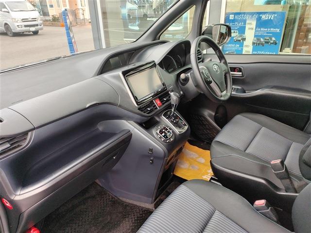 トヨタ ヴォクシー ２．０ ＺＳ H26年 () 99