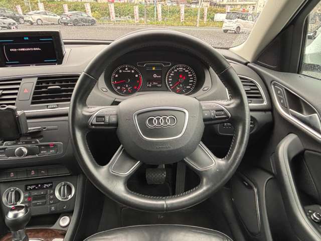 アウディ Ｑ３ ２．０ ＴＦＳＩ クワトロ ２１１ＰＳ ４ＷＤ H24年 () 99