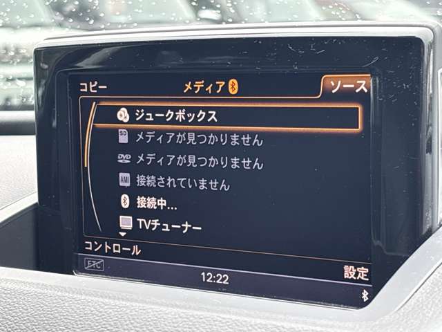 アウディ Ｑ３ ２．０ ＴＦＳＩ クワトロ ２１１ＰＳ ４ＷＤ H24年 () 99