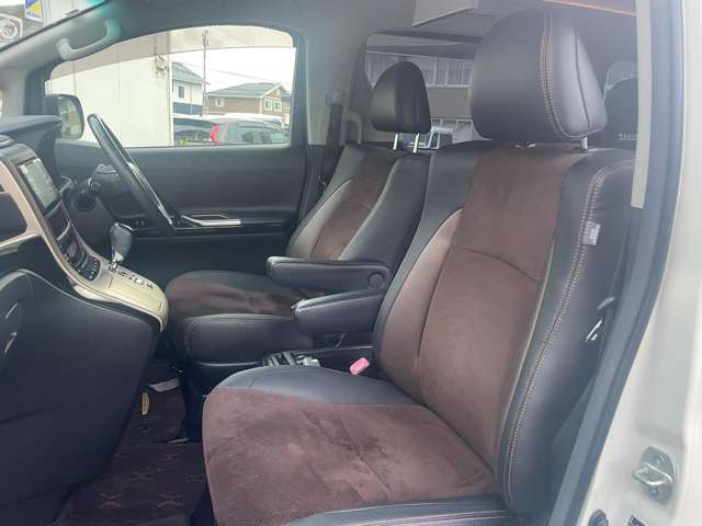 トヨタ アルファード ２．４ ２４０Ｓ タイプゴールド ４ＷＤ H25年 () 99