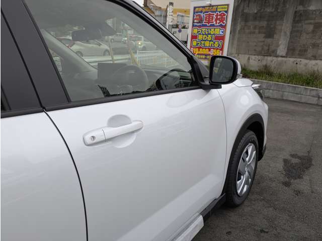 トヨタ ライズ １．２ Ｘ R8年 (関東) 99