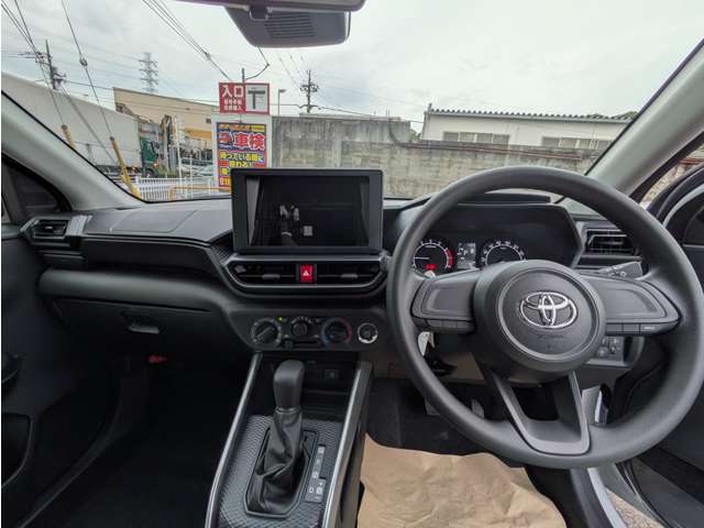 トヨタ ライズ １．２ Ｘ R8年 (関東) 99