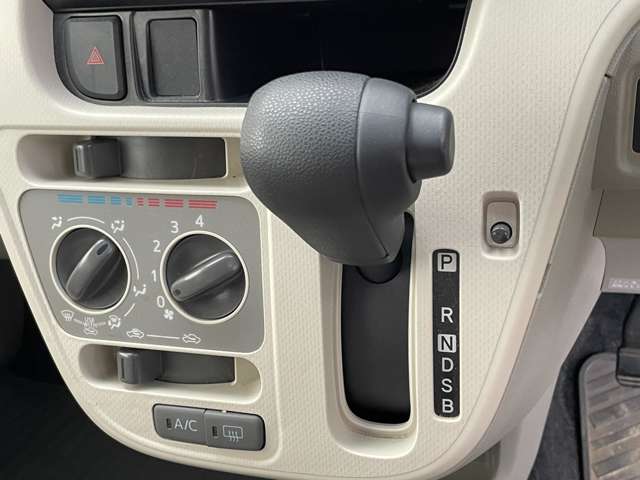 ダイハツ ムーヴ ６６０ Ｌ ＳＡＩＩＩ H29年 (関東) 99