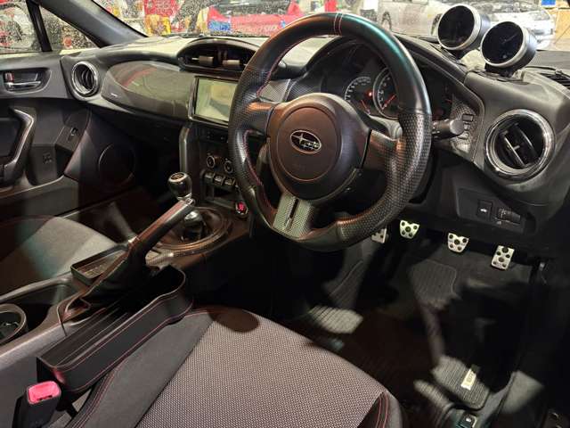スバル ＢＲＺ ２．０ Ｓ H25年 (関東) 99