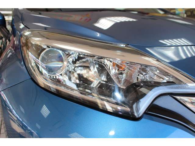 日産 ノート １．２ Ｅ－ＰＯＷＥＲ Ｘ H30年 (関東) 99