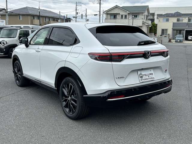 ホンダ ヴェゼル １．５ Ｅ：ＨＥＶ ＲＳ R8年 (関東) 99