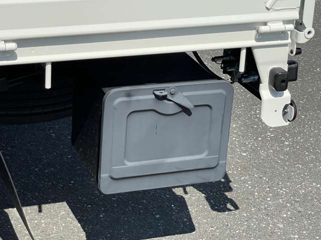 トヨタ ダイナ ２．０ ダブルキャブ ロング ジャストロー R8年 () 99