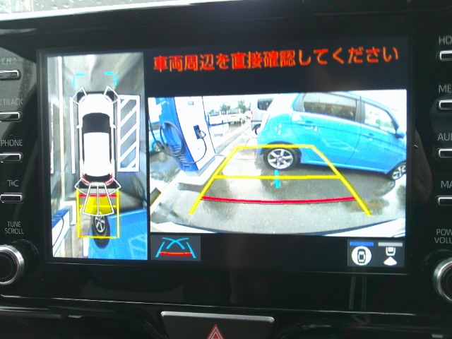 トヨタ ヤリスクロス　ハイブリッド １．５ ハイブリッド Ｚ R4年 () 99