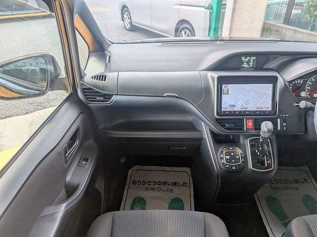 トヨタ ノア ２．０ Ｘ H26年 () 99