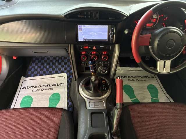 トヨタ ８６ ２．０ ＧＴ リミテッド H25年 () 99