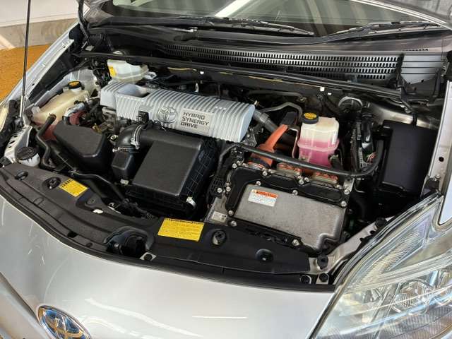 トヨタ プリウス １．８ Ｓ ツーリングセレクション H24年 () 99