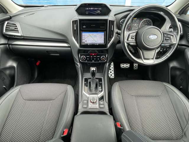 スバル フォレスター　ハイブリッド ２．０ アドバンス ４ＷＤ R4年 () 99