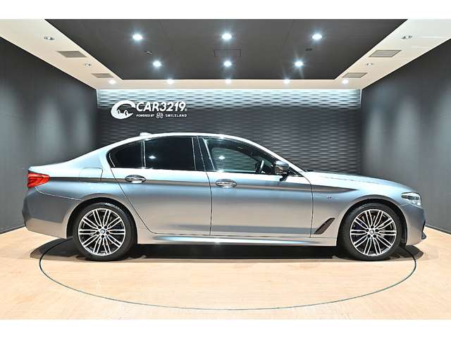 ＢＭＷ ５シリーズ ５４０ｉ　Ｍスポーツ H29年 () 99