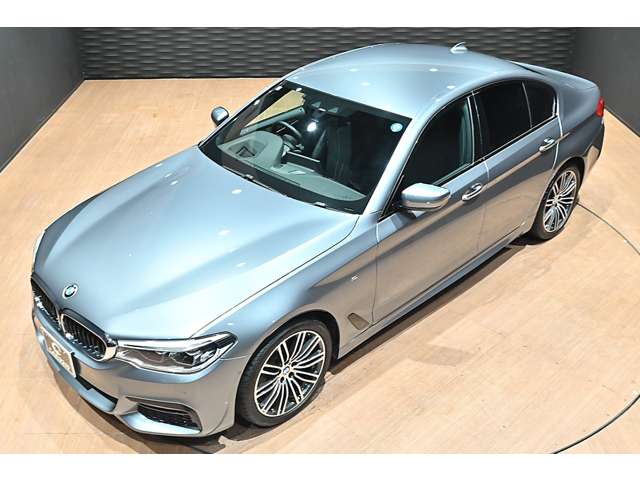 ＢＭＷ ５シリーズ ５４０ｉ　Ｍスポーツ H29年 () 99