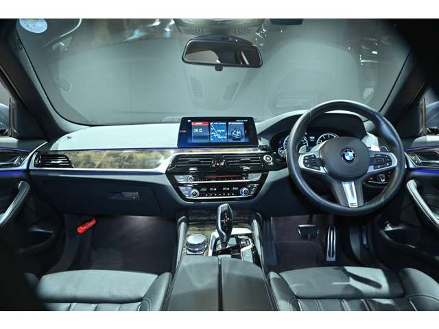 ＢＭＷ ５シリーズ ５４０ｉ　Ｍスポーツ H29年 () 99