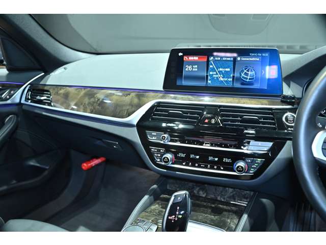 ＢＭＷ ５シリーズ ５４０ｉ　Ｍスポーツ H29年 () 99