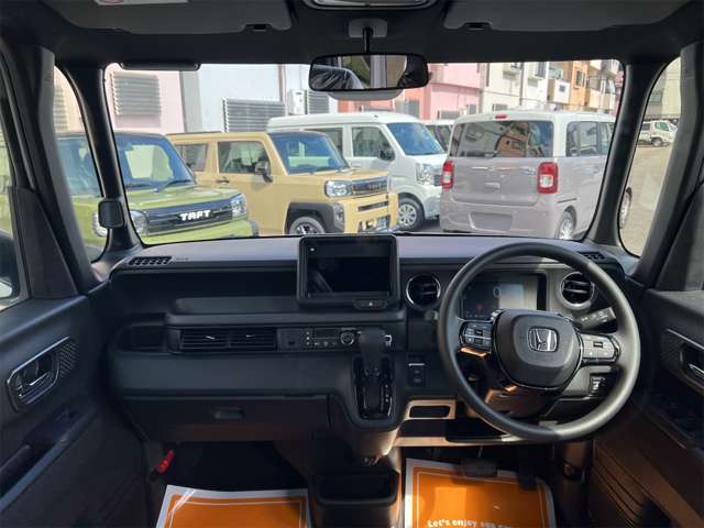 ホンダ Ｎ　ＢＯＸ カスタム ６６０ R8年 () 99
