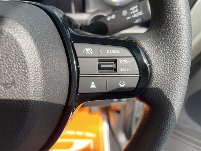 ホンダ Ｎ　ＢＯＸ カスタム ６６０ R8年 () 99
