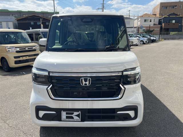 ホンダ Ｎ　ＢＯＸ カスタム ６６０ R8年 () 99