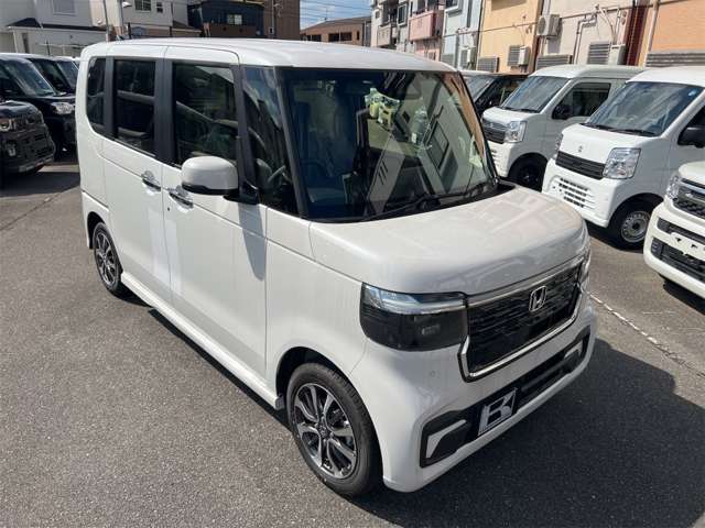 ホンダ Ｎ　ＢＯＸ カスタム ６６０ R8年 () 99