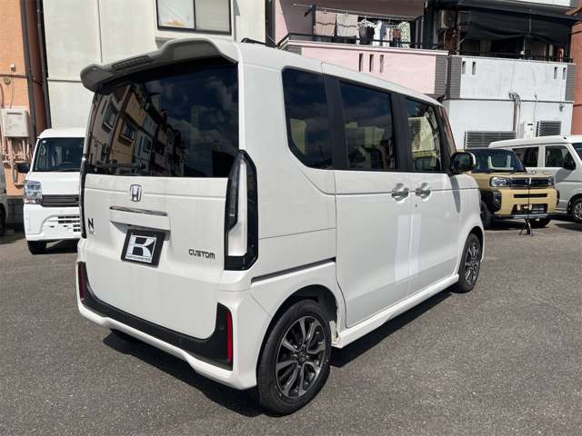 ホンダ Ｎ　ＢＯＸ カスタム ６６０ R8年 () 99