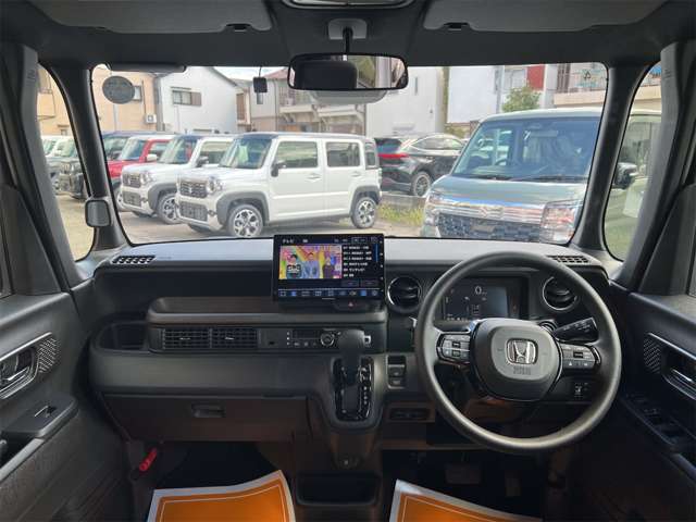 ホンダ Ｎ　ＢＯＸ カスタム ６６０ R7年 () 99