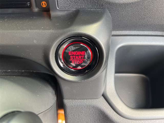 ホンダ Ｎ　ＢＯＸ カスタム ６６０ R7年 () 99
