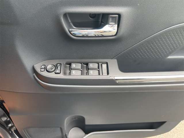 ダイハツ タント ６６０ カスタム ＲＳ R7年 () 99