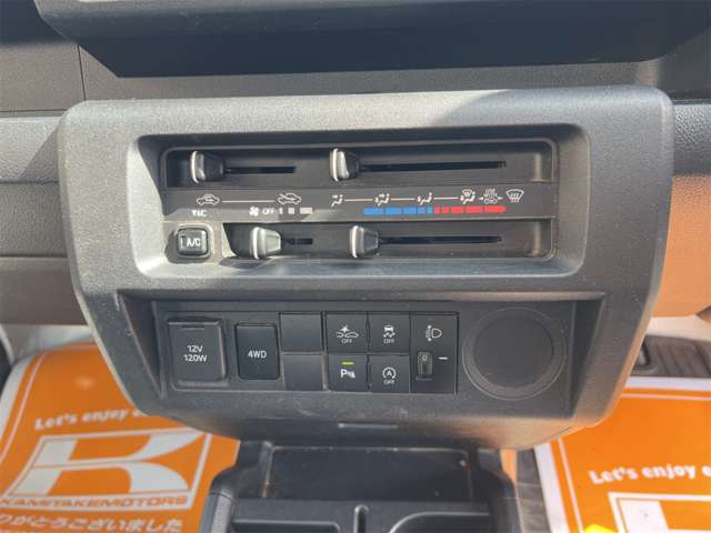 ダイハツ ハイゼットトラック ６６０ スタンダード ３方開 ４ＷＤ R4年 () 99