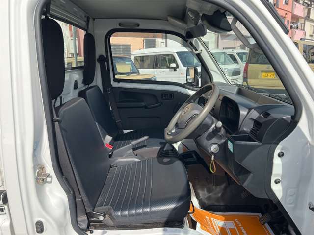 ダイハツ ハイゼットトラック ６６０ スタンダード ３方開 ４ＷＤ R4年 () 99