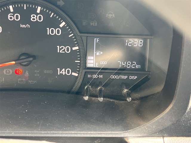 ダイハツ ハイゼットトラック ６６０ スタンダード ３方開 ４ＷＤ R4年 () 99