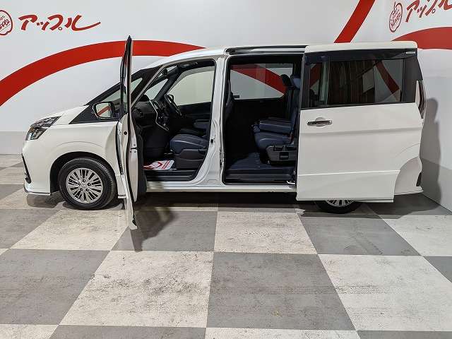 日産 セレナ ２．０ ＡＵＴＥＣＨ セーフティパッケージ ４ＷＤ R3年 () 99