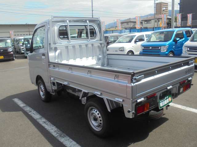 ダイハツ ハイゼットトラック ６６０ スタンダード ３方開 ４ＷＤ R8年 () 99