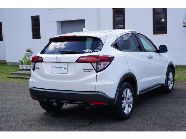 ホンダ ヴェゼル １．５ ハイブリッド Ｘ ホンダセンシング ４ＷＤ H28年 () 99
