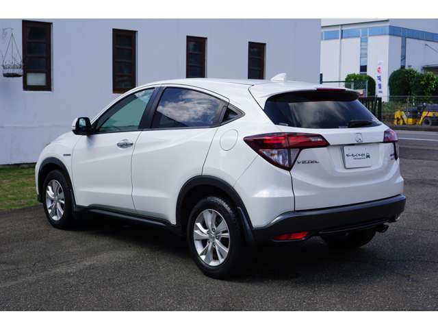 ホンダ ヴェゼル １．５ ハイブリッド Ｘ ホンダセンシング ４ＷＤ H28年 () 99