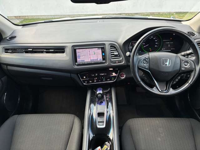 ホンダ ヴェゼル １．５ ハイブリッド Ｘ ホンダセンシング ４ＷＤ H28年 () 99