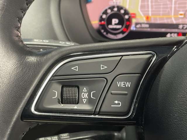 アウディ Ｑ２ １．０　ＴＦＳＩ　スポーツ H30年 () 99