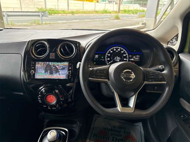 日産 ノート １．２ Ｅ－ＰＯＷＥＲ Ｘ R1年 (近畿) 99