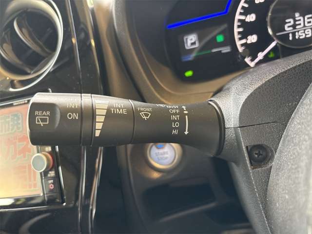 日産 ノート １．２ Ｅ－ＰＯＷＥＲ Ｘ R1年 (近畿) 99