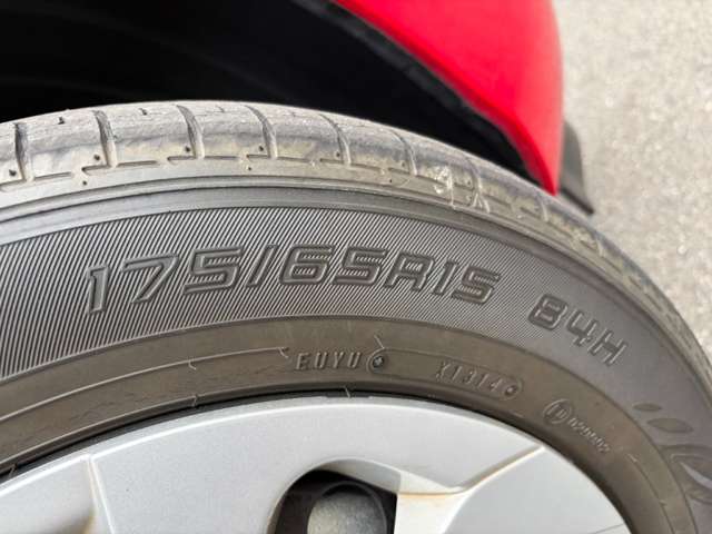 トヨタ アクア １．５ Ｇ H26年 (近畿) 99