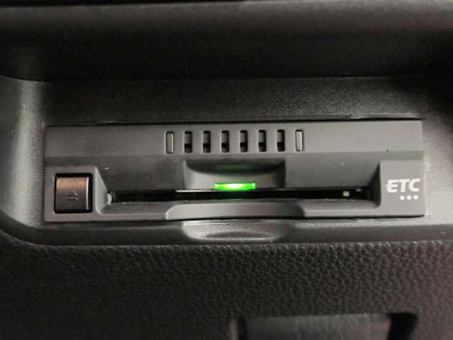 トヨタ アクア １．５ ＧＲスポーツ R5年 (近畿) 99