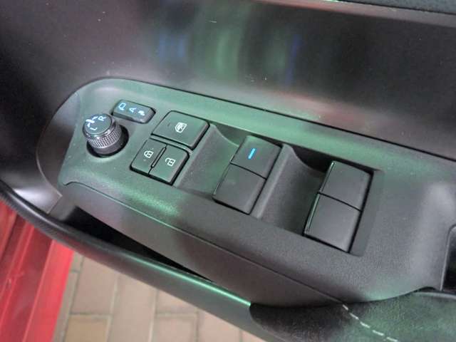 トヨタ アクア １．５ ＧＲスポーツ R5年 (近畿) 99