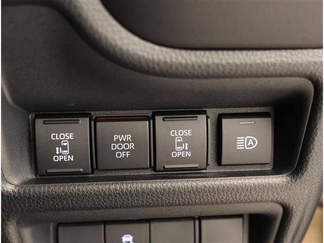 トヨタ シエンタ １．５ Ｚ R8年 () 99