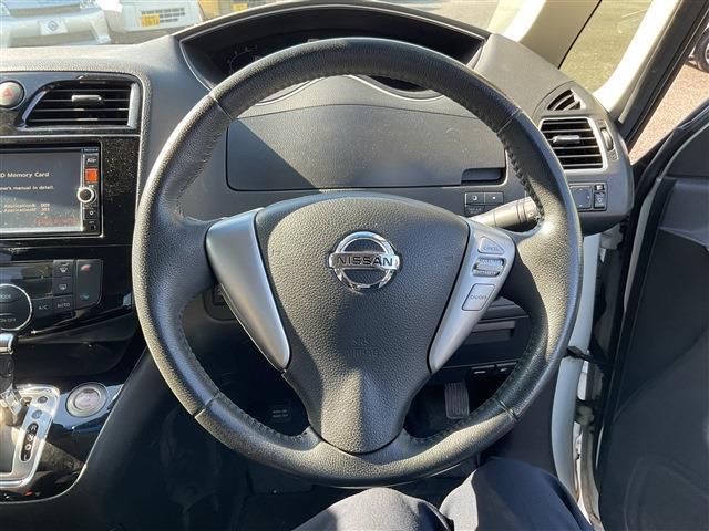 日産 セレナ ２．０ ハイウェイスター Ｖセレクション＋ＳＡＦＥＴＹ Ｓ－ＨＹＢＲＩＤ アドバンストセーフティ ＰＫＧ H26年 () 99