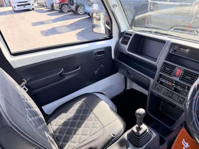 スズキ キャリイトラック ６６０ ＫＣ パワステ 農繁仕様 ３方開 ４ＷＤ H26年 () 99