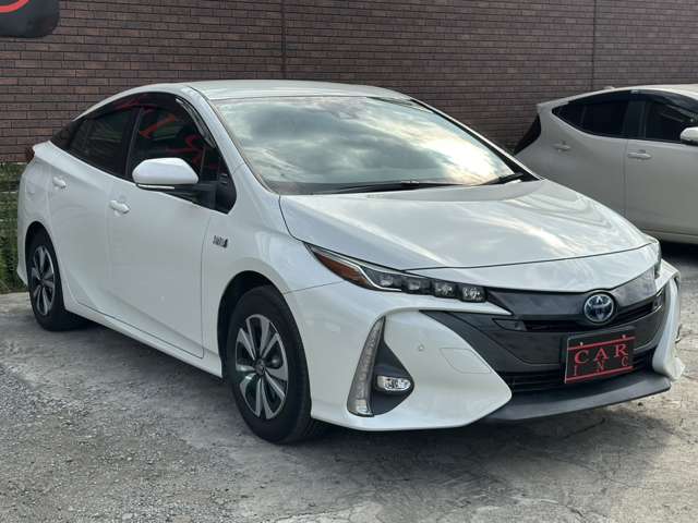 トヨタ プリウスＰＨＶ １．８ Ｓ セーフティパッケージ R1年 (関東) 99